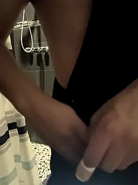 LosAngelesUncutLatino's Webcam Show