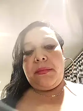sara_pineros' Webcam Show
