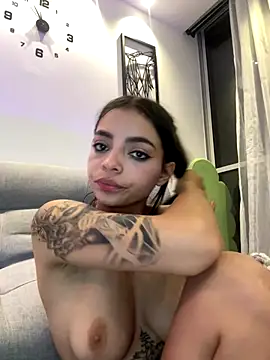 TaylorGreys' Webcam Show