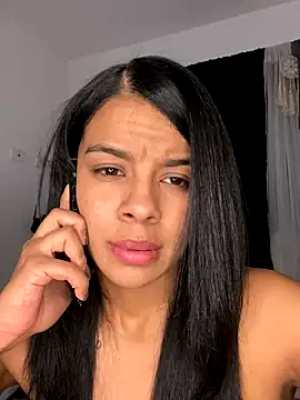trianawhite's Live Sex Cam Show