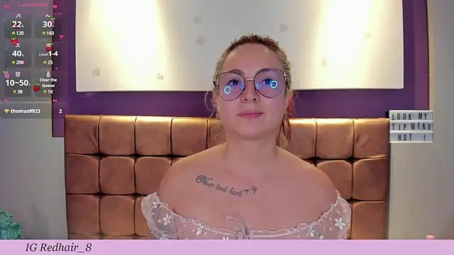 rhosyn_reyes' Live Sex Cam Show