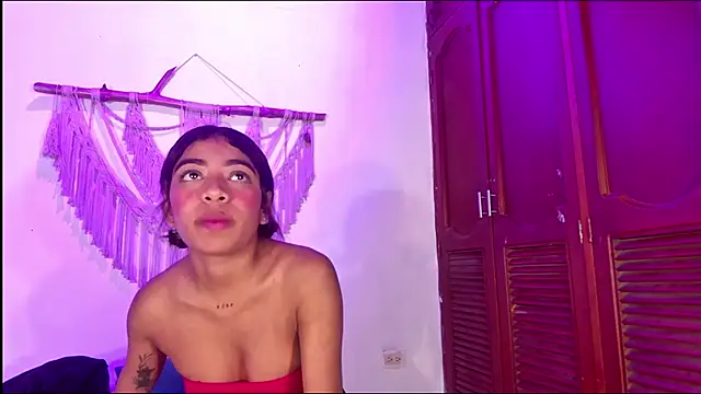 anais_tgn's Live Sex Cam Show