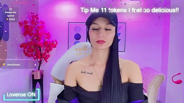 Tamara_slimx's Webcam Show