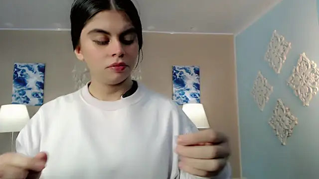 maddissonivanova's Webcam Show