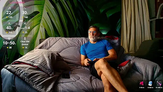 LukeCrews' Webcam Show