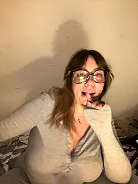 kushyy's Webcam Show