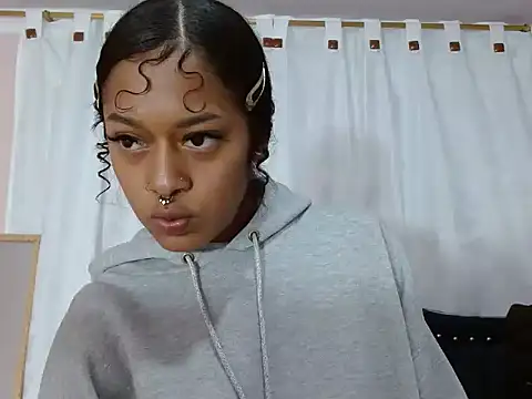 amathistalx's Webcam Show