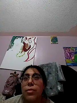 Lovelyrainn's Webcam Show