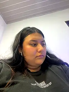 Nicky-222's Webcam Show