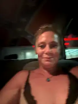 SummerBlueMoon's Webcam Show