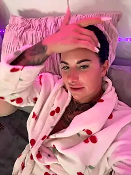 InKed-Kathy Webcam-Show