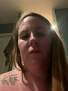 Domimommy420's Webcam Show