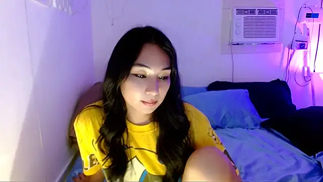 SweetLilly_18's Webcam Show