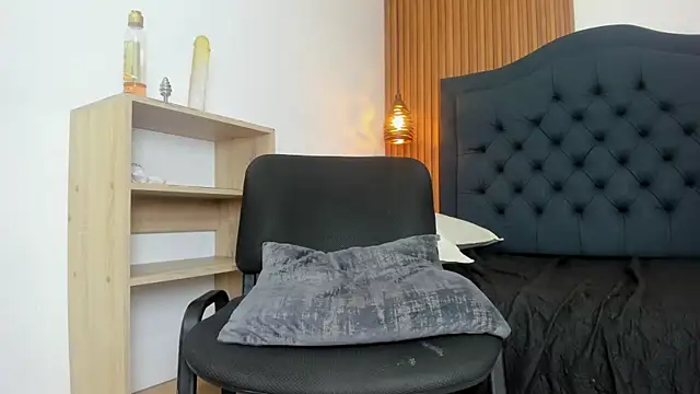 Hisoka_011's Webcam Show