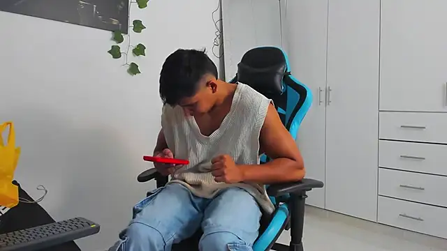 Bray_Kevin's Webcam Show
