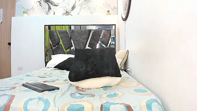 TWINKS_BOYS1's Webcam Show