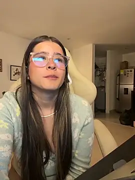 Stormiie777's Webcam Show
