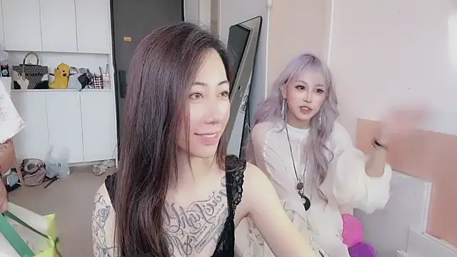 bingbingbaby's Live Sex Cam Show