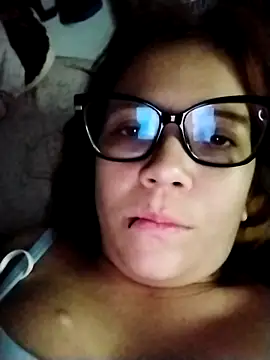 RapunzeRaydes' Webcam Show