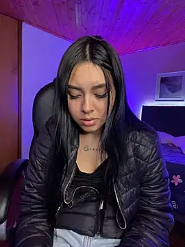 Scarlet_pinkk's Webcam Show