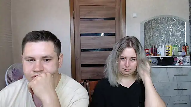 Kristy-Max's Webcam Show