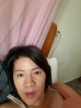 Harana_x Webcam-Show