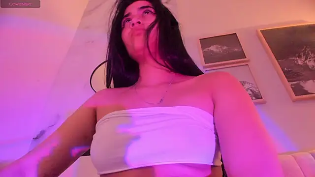 عرض كام lara_madisson