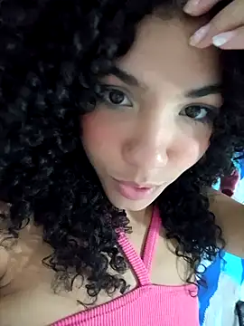 CurlyBitch's Webcam Show