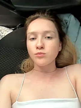 EmilyMood's Webcam Show