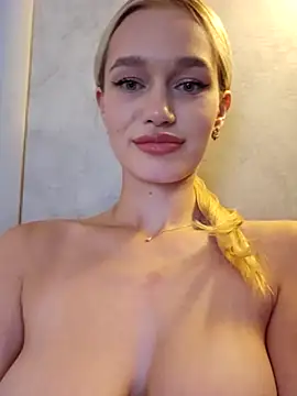 KristinaDane's Webcam Show