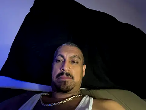 Vision1285's Webcam Show