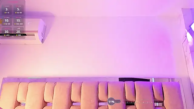 NinaCapelli's Webcam Show