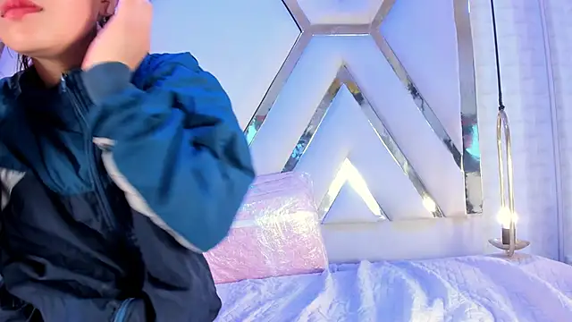 SoojinSnow webkamerás műsora