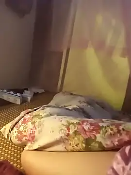 Rini128 webkamerás műsora