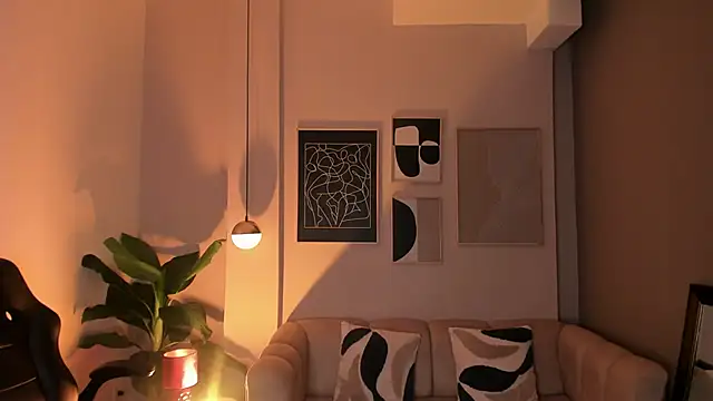 Itsa_Bella_ webkamerás műsora