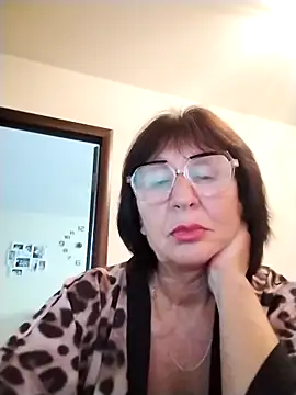 AlbinaXPretty's Webcam Show
