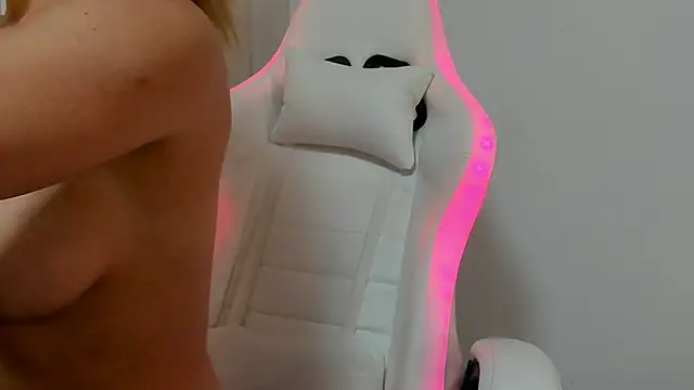 karlamiam's Webcam Show