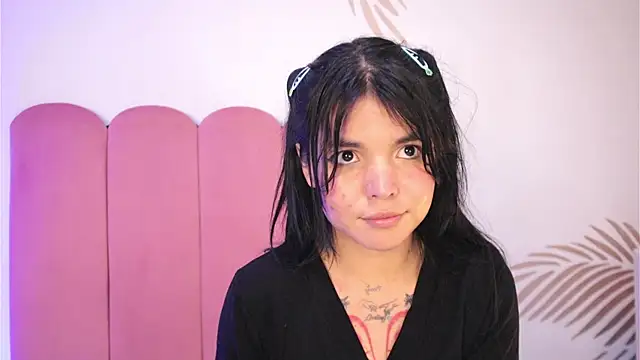 dianebleu's Webcam Show
