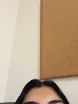 ThickerThanYoBitch's Webcam Show