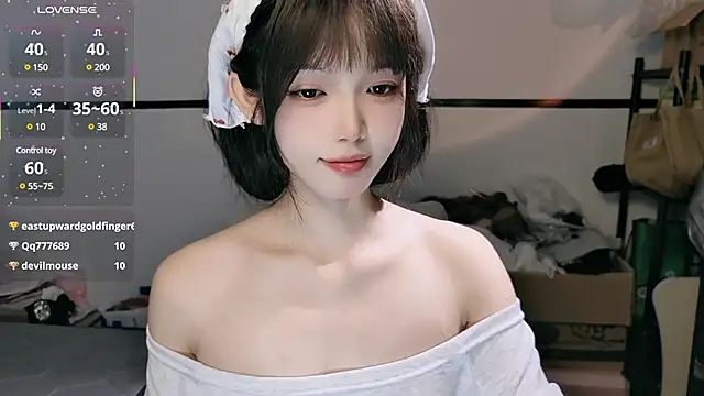 XueNi-888 Webcamshow