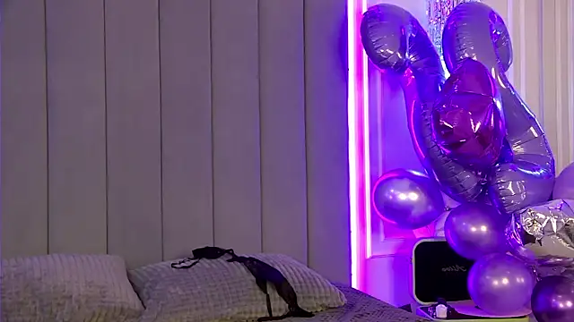 ChloeMarsch's Webcam Show