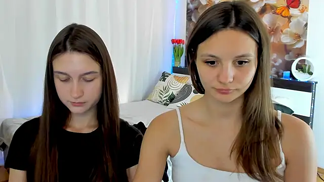 lisa_sunshine1's Webcam Show