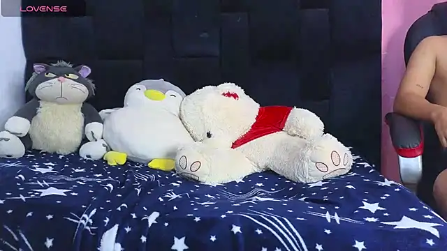 Kataleya-derek2004's Webcam Show