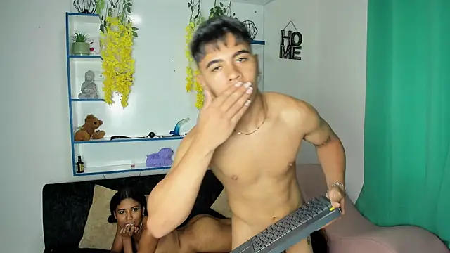 sexygames_hot's Webcam Show