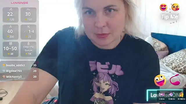 Mari_77777's Webcam Show