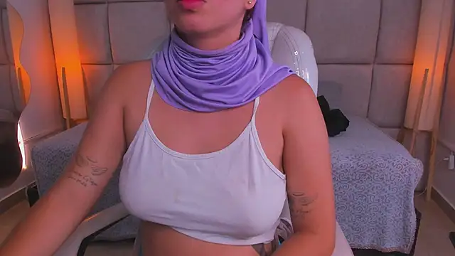 Raniiiaa's Webcam Show