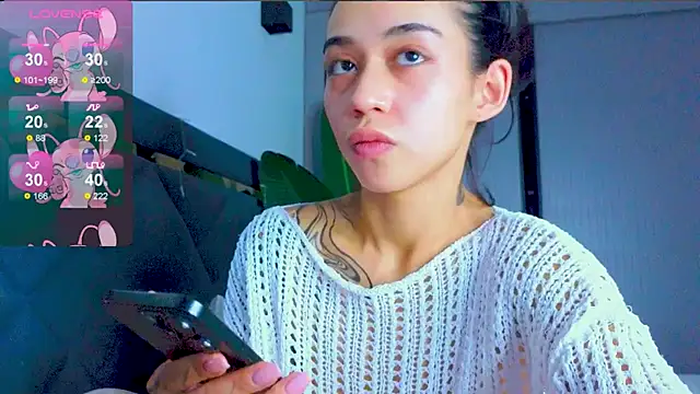Mia_Tin's Webcam Show