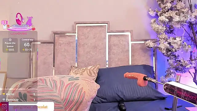 GabyyJones' Webcam Show