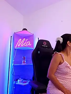 miaeyes Webcamshow