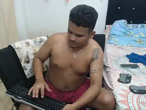 Boycuriousxxx's Webcam Show
